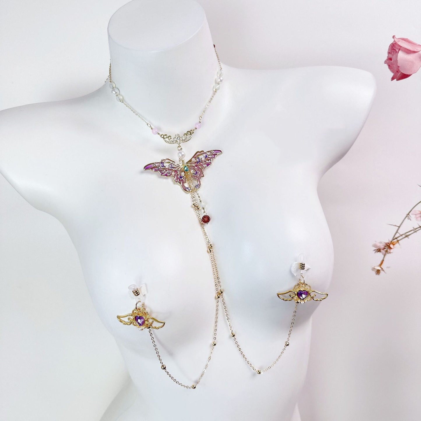 Butterfly Collar & Nipple Clamp Chain Suit