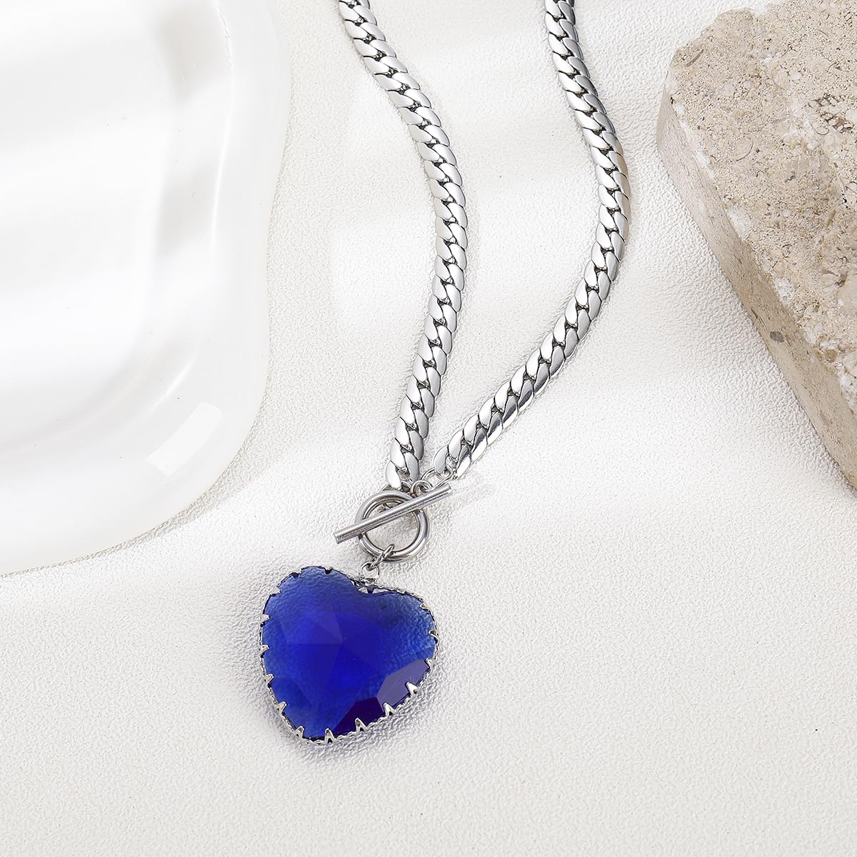 Red Heart Pendant Necklace Choker